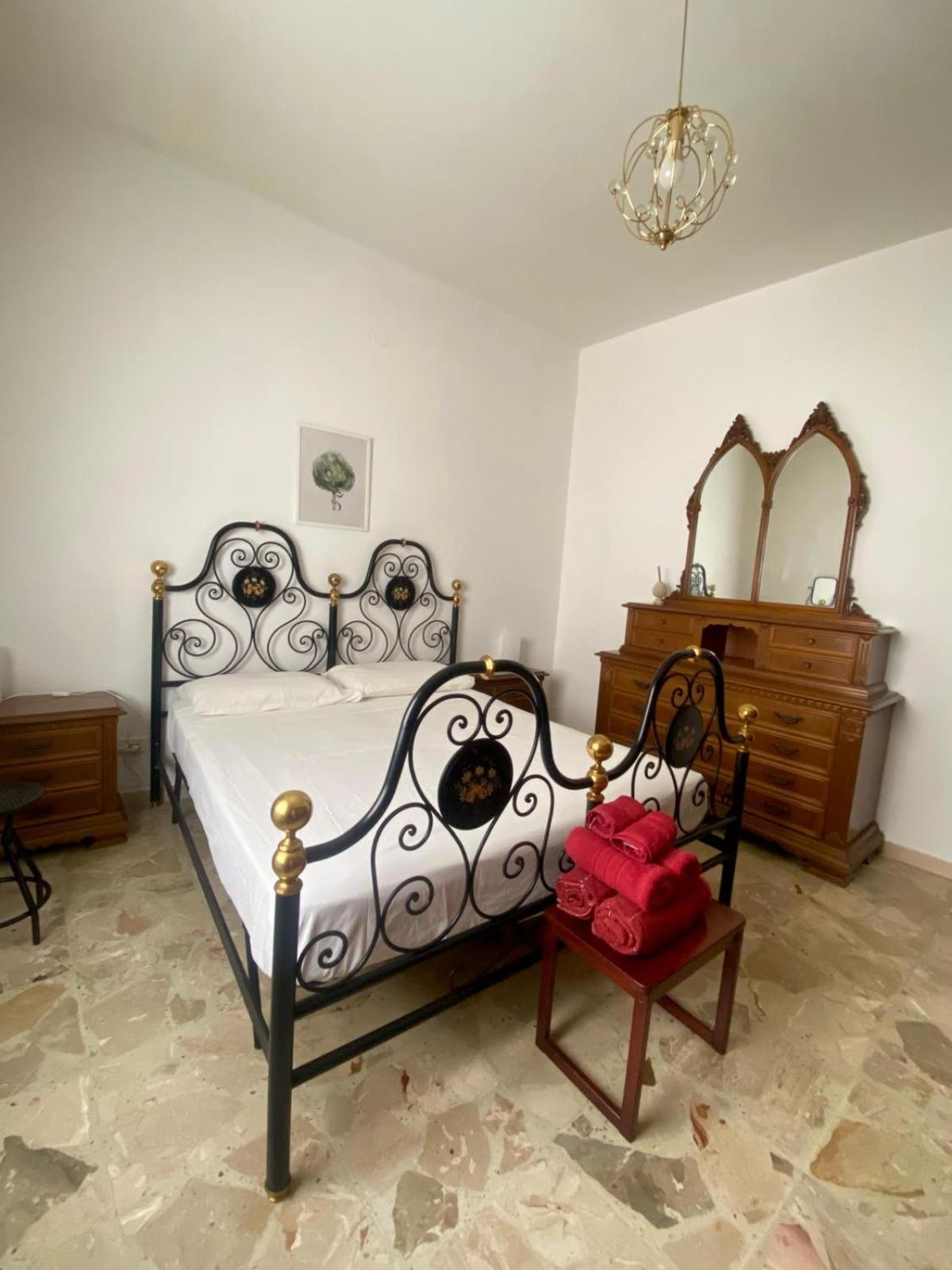 Apartamento Amita House Syracuse Exterior foto
