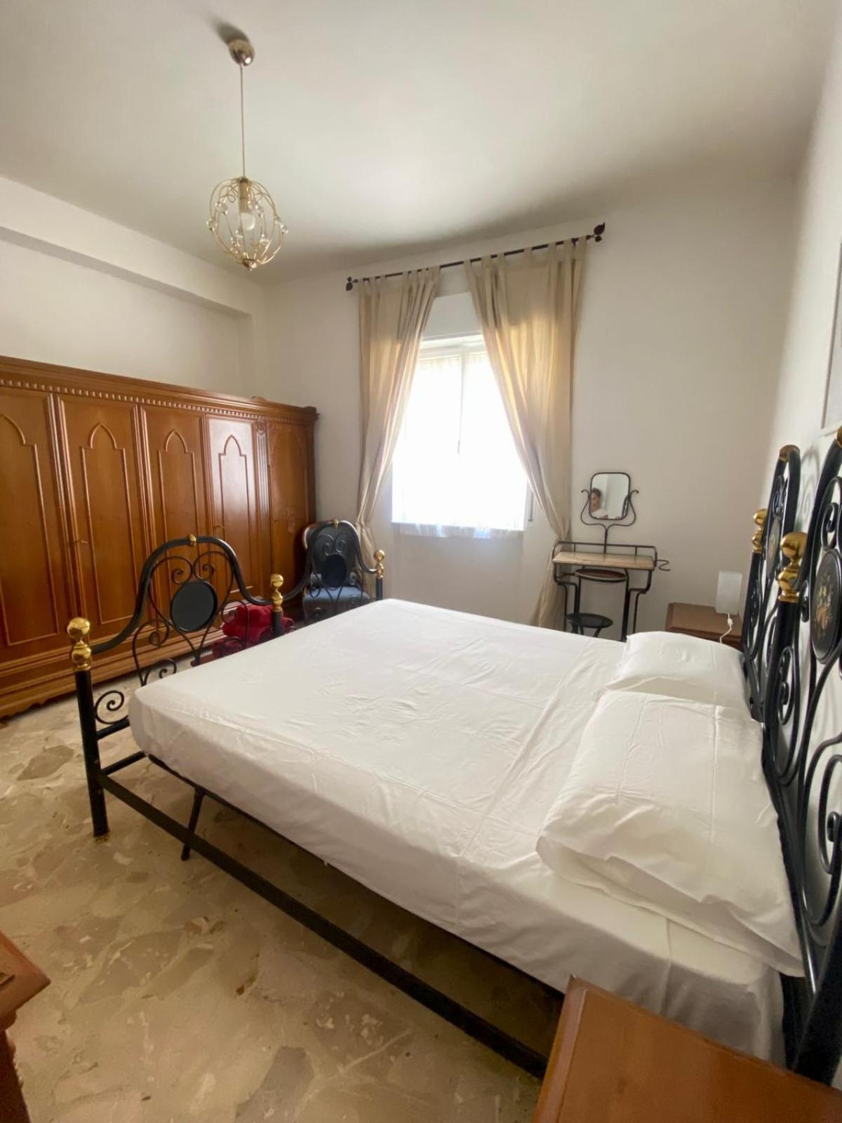 Apartamento Amita House Syracuse Exterior foto